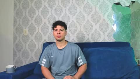 Ithan and Leo online show from September 20, 2025, 7:31 am