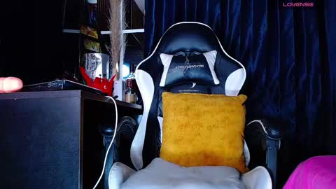 the dog lian online show from February 6, 2026, 12:59 am