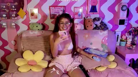 zoe online show from November 21, 2025, 2:21 am