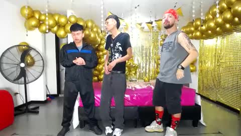 the goodfellas online show from December 23, 2024, 8:36 pm