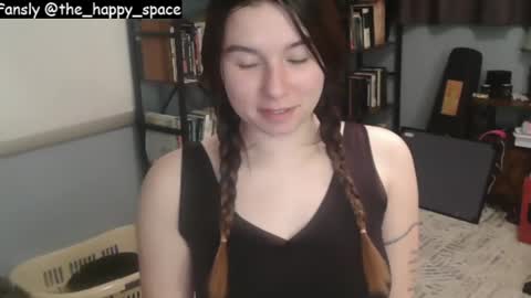 Snapshot of the_happy_space chatting on January 27, 2025, 3:15 am MATERNITY LEAVE online show from January 27, 2025, 3:15 am