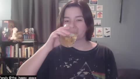 Snapshot of the_happy_space chatting on February 7, 2026, 1:20 am MATERNITY LEAVE online show from February 7, 2026, 1:20 am