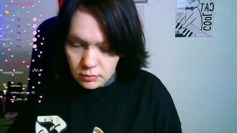 the_ice_owl online show from November 3, 2025, 12:50 pm