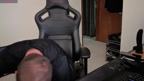 the_king74 online show from September 30, 2025, 8:14 pm