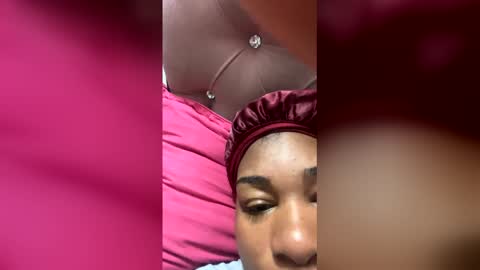 K-J online show from November 26, 2025, 9:21 am