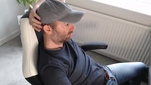 the_sensual_masturwait online show from October 1, 2025, 9:37 am