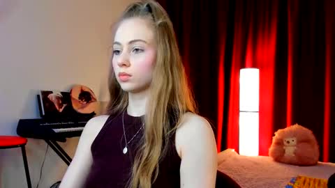 Snapshot of the_steel_magnolia_ chatting on March 21, 2026, 5:05 pm Ally STREAMING ON TWITCH NOW Check my Twitter for updates online show from March 21, 2026, 5:05 pm