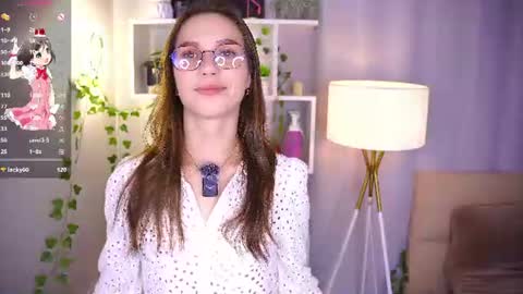 My name is Cynthia and Im very happy to see you in my sweet room  online show from July 22, 2026, 3:09 am