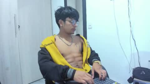 Snapshot of the_weed_guys chatting on September 30, 2025, 3:44 am Danny online show from September 30, 2025, 3:44 am