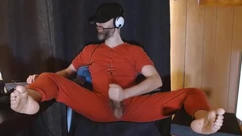 Blue and Red online show from January 9, 2025, 6:04 pm