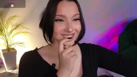 Snapshot of thebbylu chatting on October 12, 2025, 12:15 pm Lucy online show from October 12, 2025, 12:15 pm