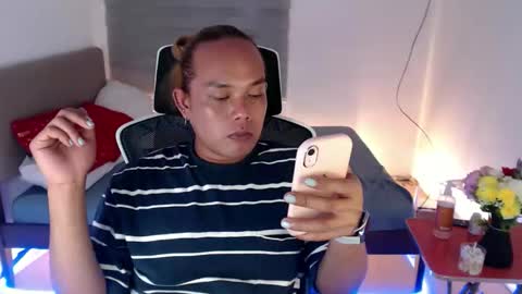 thebitch_cowbell online show from September 14, 2025, 4:17 pm