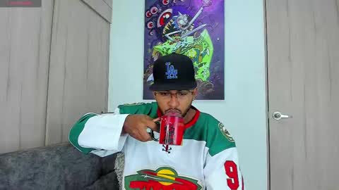 Snapshot of theblack_frank chatting on March 4, 2025, 10:57 am theblack_frank online show from March 4, 2025, 10:57 am