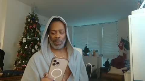 Snapshot of theblacklordmaster chatting on January 6, 2025, 4:13 pm theblacklordmaster online show from January 6, 2025, 4:13 pm