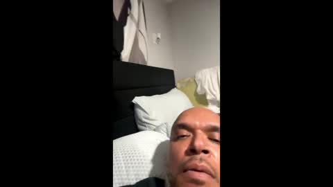 Snapshot of thebombxoxo69 chatting on April 3, 2026, 3:43 pm thebombxoxo69 online show from April 3, 2026, 3:43 pm