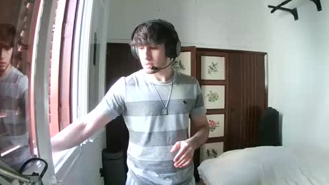 thebulgeboy online show from December 2, 2024, 2:08 pm