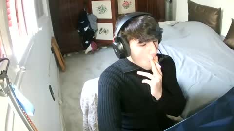 thebulgeboy online show from February 10, 2025, 2:05 pm