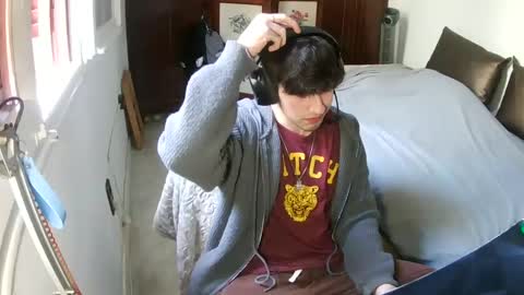 thebulgeboy online show from February 18, 2025, 2:06 pm