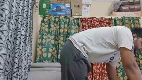 Snapshot of thecuteboyy chatting on May 13, 2026, 4:04 pm thecuteboyy online show from May 13, 2026, 4:04 pm