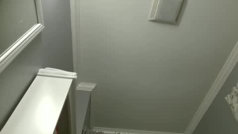 Snapshot of thedancingalien chatting on September 19, 2025, 1:40 am Kassandra Grant online show from September 19, 2025, 1:40 am