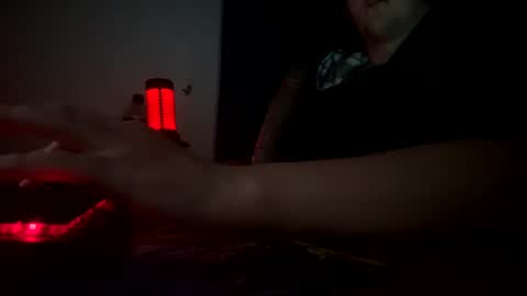 Snapshot of thedeepthroatking chatting on February 1, 2025, 7:55 pm BigT online show from February 1, 2025, 7:55 pm