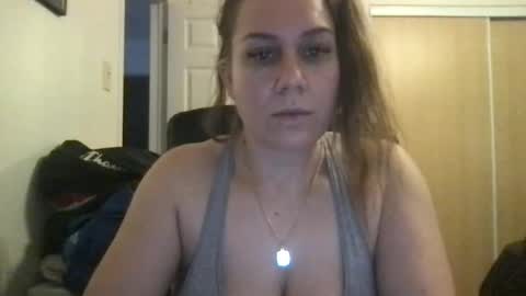 Snapshot of thedevinemilf chatting on October 22, 2025, 7:46 pm Masked Milf Christina online show from October 22, 2025, 7:46 pm
