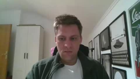 thedon2123 online show from December 4, 2024, 5:44 pm