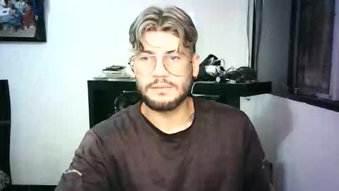 thedragonboyxxx online show from March 23, 2026, 4:05 am