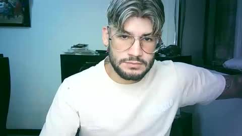 thedragonboyxxx online show from March 25, 2026, 3:12 am