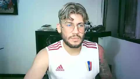 thedragonboyxxx online show from March 26, 2026, 5:13 am