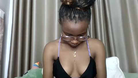 theequinn1 online show from May 6, 2026, 3:57 am