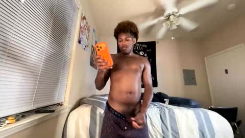 Satyr online show from April 24, 2026, 2:47 am