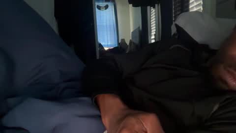 theeshooterr online show from January 23, 2025, 1:02 pm