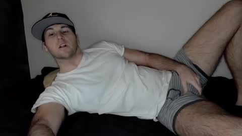 Snapshot of theetwohander chatting on December 18, 2024, 3:33 pm Theetwohander online show from December 18, 2024, 3:33 pm