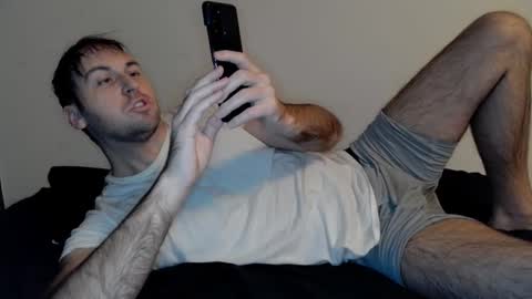 Snapshot of theetwohander chatting on December 28, 2024, 2:54 am Theetwohander online show from December 28, 2024, 2:54 am