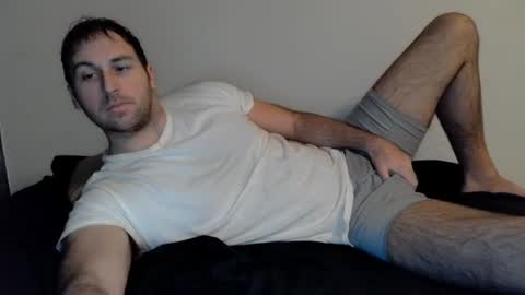 Snapshot of theetwohander chatting on December 30, 2024, 8:21 am Theetwohander online show from December 30, 2024, 8:21 am