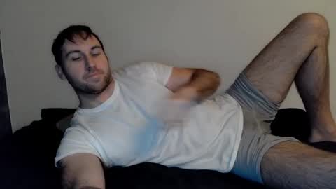 Snapshot of theetwohander chatting on January 2, 2025, 7:44 am Theetwohander online show from January 2, 2025, 7:44 am