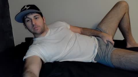 Snapshot of theetwohander chatting on January 4, 2025, 6:52 am Theetwohander online show from January 4, 2025, 6:52 am