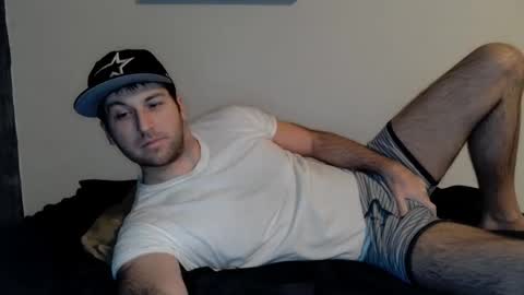 Snapshot of theetwohander chatting on January 15, 2025, 1:56 am Theetwohander online show from January 15, 2025, 1:56 am