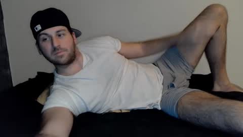 Snapshot of theetwohander chatting on February 6, 2025, 1:38 am Theetwohander online show from February 6, 2025, 1:38 am