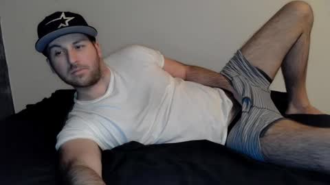 Snapshot of theetwohander chatting on February 15, 2025, 4:25 am Theetwohander online show from February 15, 2025, 4:25 am