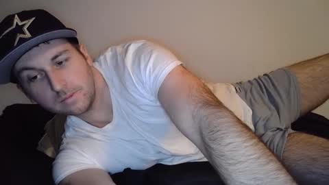 Snapshot of theetwohander chatting on February 25, 2025, 1:52 am Theetwohander online show from February 25, 2025, 1:52 am