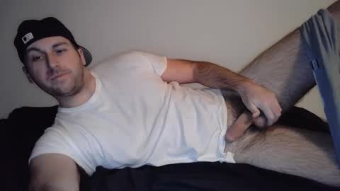 Snapshot of theetwohander chatting on February 27, 2025, 10:48 am Theetwohander online show from February 27, 2025, 10:48 am