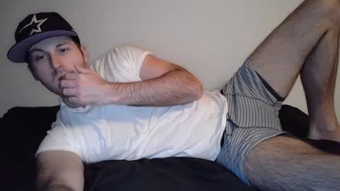Snapshot of theetwohander chatting on March 7, 2025, 3:08 am Theetwohander online show from March 7, 2025, 3:08 am