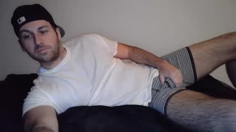 Snapshot of theetwohander chatting on March 10, 2025, 12:51 am Theetwohander online show from March 10, 2025, 12:51 am