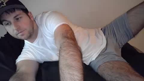 Theetwohander online show from February 6, 2026, 6:29 am