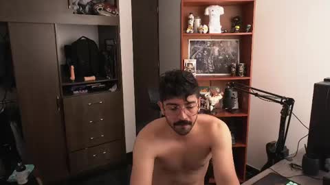 Snapshot of thefckingwolf chatting on April 25, 2026, 3:53 pm Wolf Independent model online show from April 25, 2026, 3:53 pm