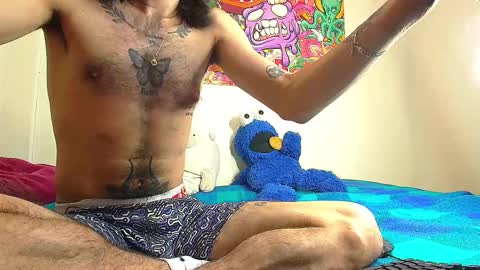 independent Model online show from January 10, 2025, 7:35 am