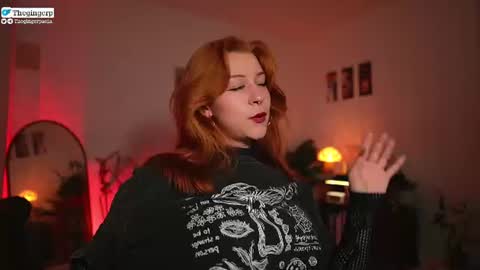 Snapshot of thegingerp chatting on August 6, 2026, 10:00 pm Streaming mostly at online show from August 6, 2026, 10:00 pm