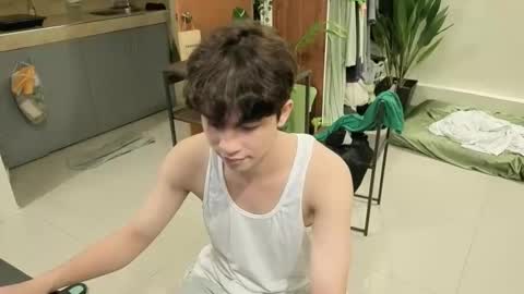 Green online show from November 21, 2025, 9:52 am